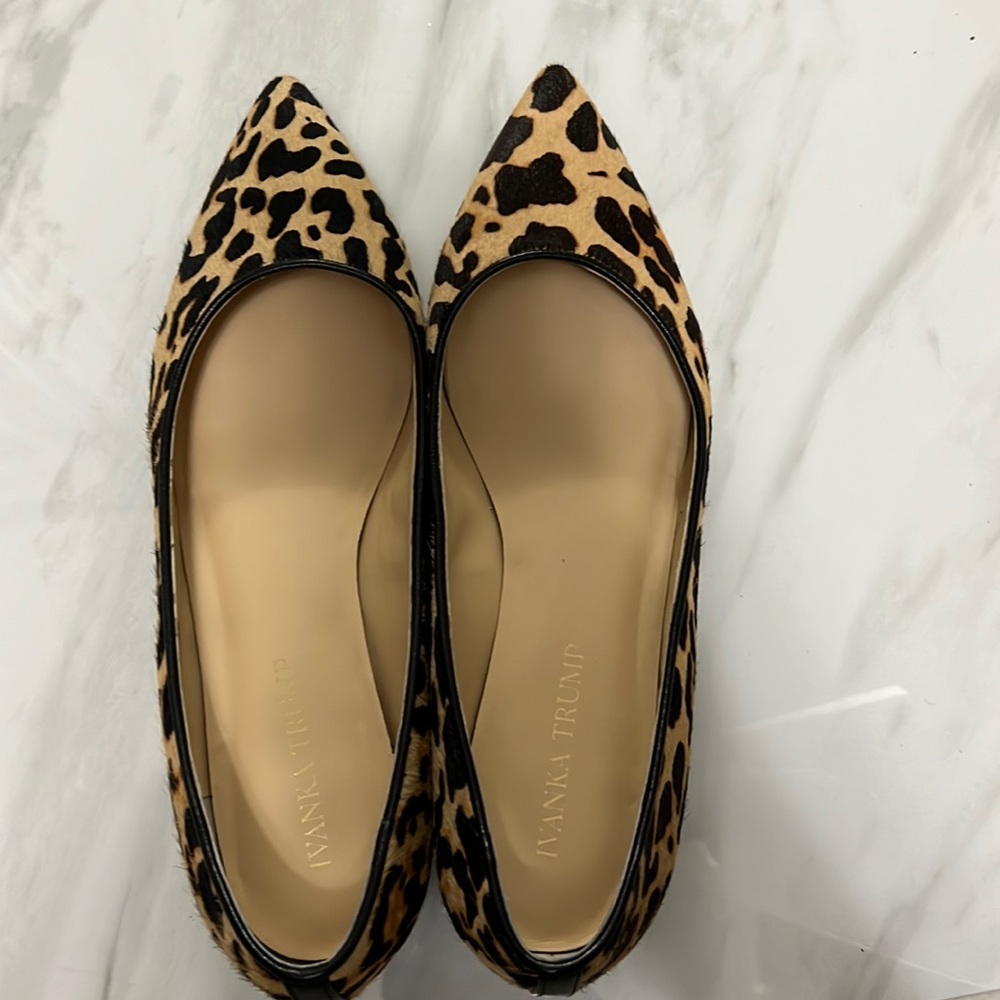 Ivanka Trump leopard print flats, size 8